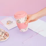 Utazási bögre Pusheen - Pusheen Moments