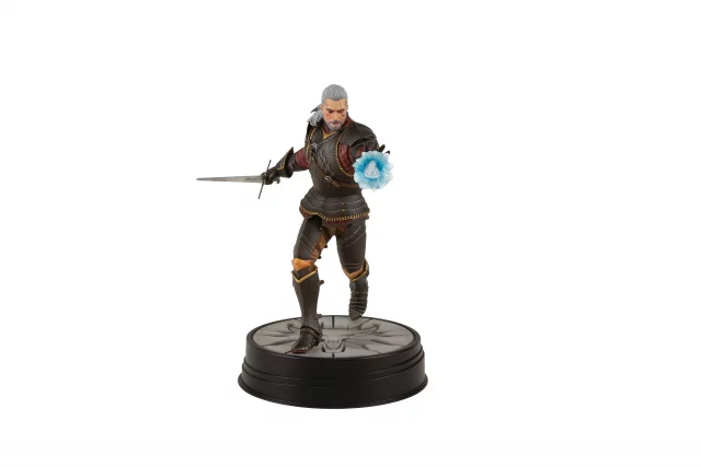 Figura Witcher (Vaják) 3 - Geralt Toussaint Tourney (Dark Horse)
