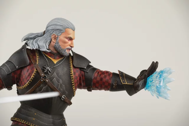 Figura Witcher (Vaják) 3 - Geralt Toussaint Tourney (Dark Horse)