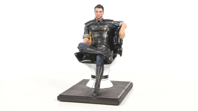 Mass Effect Kaidan Alenko Statue