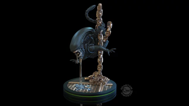 Alien Q-Fig Figure Xenomorph 13 cm
