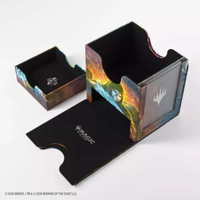 Kártya doboz Gamegenic - Marvel Super Heroes - Sidekick PRO 100+ XL Convertible Doom Reigns Supreme/Loki Laufeyson - MTG: Marvel Super Heroes