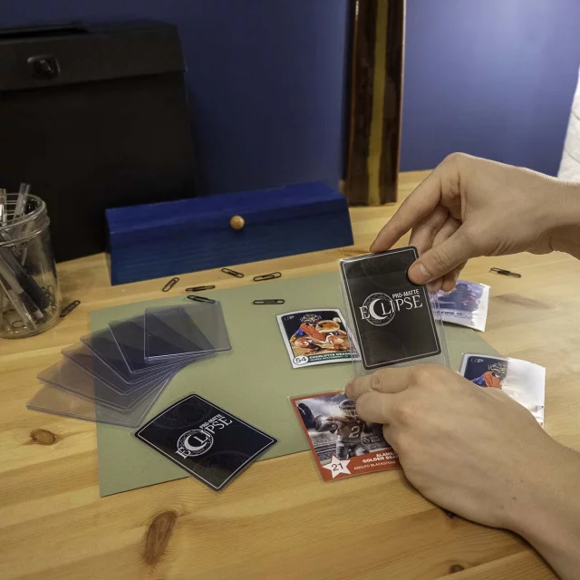Ultra Pro védőtokok kártyákhoz - Regular Toploaders & Card Sleeves (200 + 200 db)