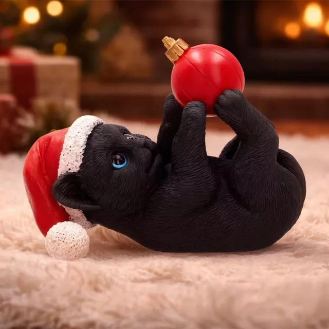 Karácsonyi dísz Jingle Paws - Cat in Santa Hat Playing With Bauble (Nemesis Now) - Nemesis Now 