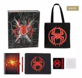 Ajándékszett Marvel – Spider-Man (vászontáska, jegyzetfüzet, egérpad, notesz, matricák) - Kitűző